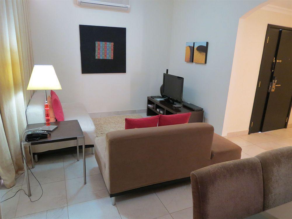 Midan Hotel Suites Muscat Eksteriør billede