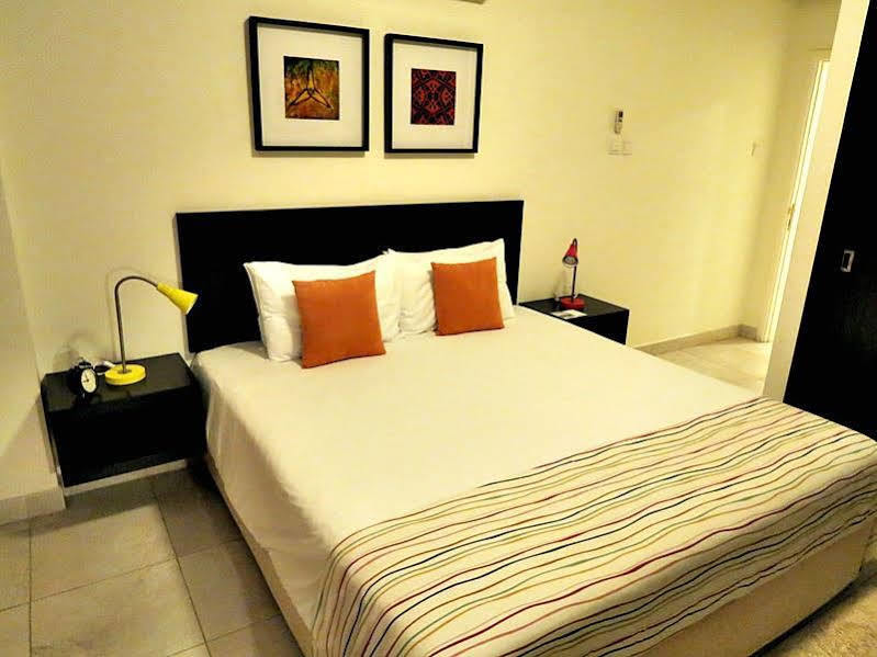 Midan Hotel Suites Muscat Eksteriør billede