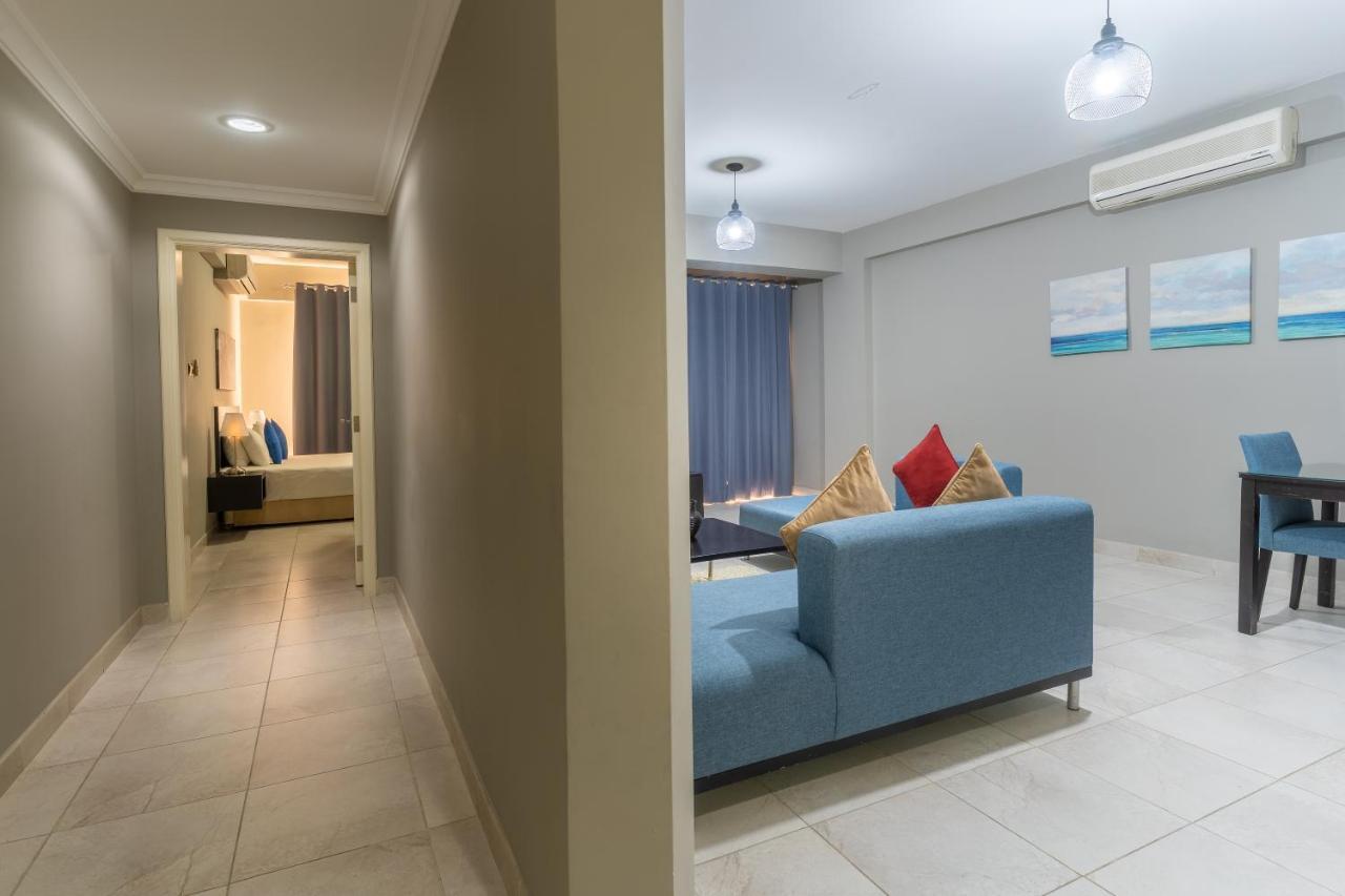 Midan Hotel Suites Muscat Eksteriør billede